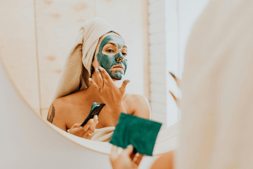 Mascarillas Faciales Caseras: 4 Recetas Naturales para una Piel Radiante