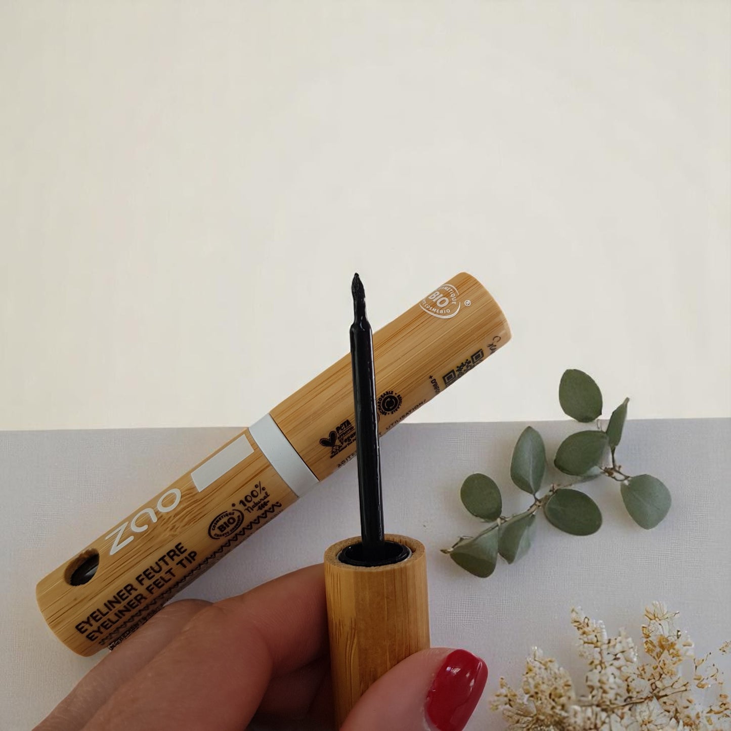 Eyeliner punta rotulador 066 - negro - Zao Make Up