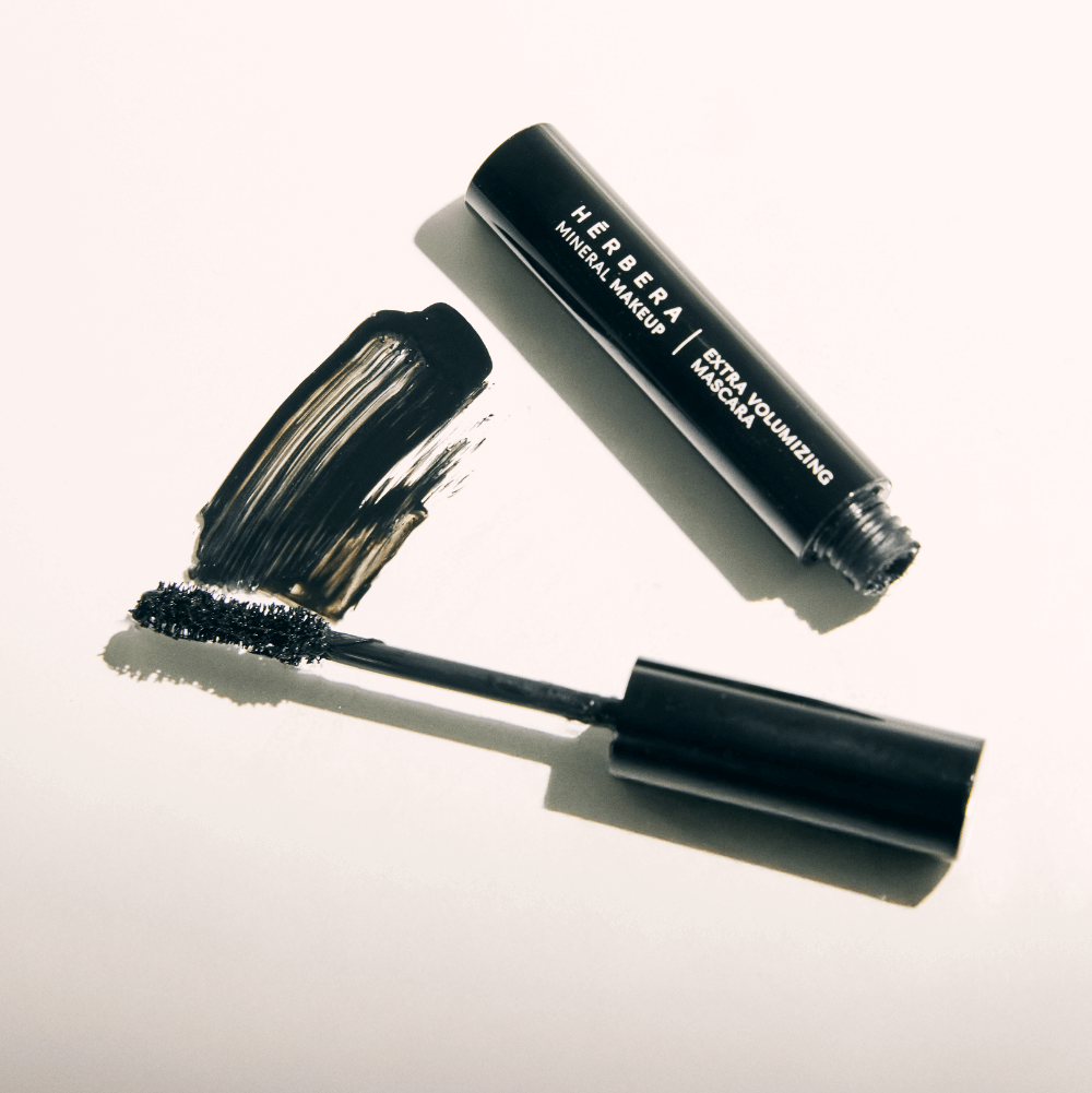 Máscara de pestañas natural, largas y voluminosas - Negro