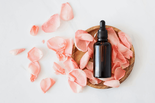 Aceite de Rosa Mosqueta: Beneficios y Usos para una Piel Radiante