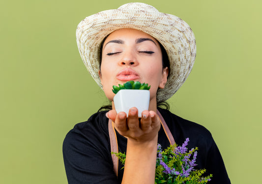 Los 5 beneficios de cambiar a la cosmética natural: Cuida tu piel y el planeta