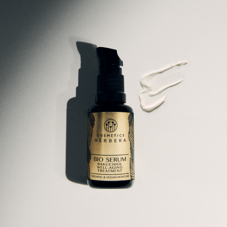 Serum de retinol natural para el tratamiento de arrugas